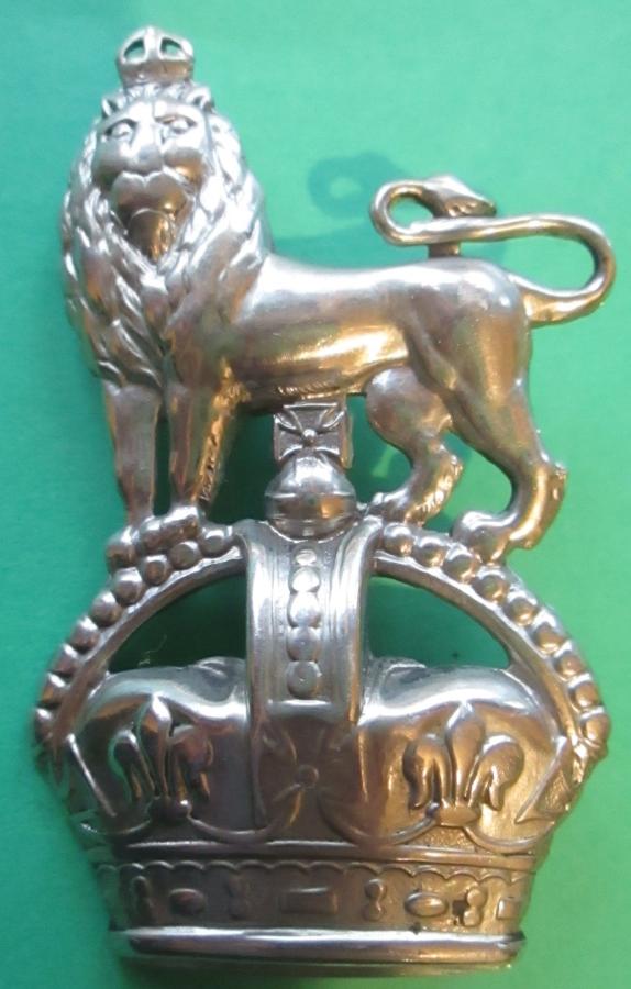 A 15th HUSSARS KINGS CROWN ARM BADGE