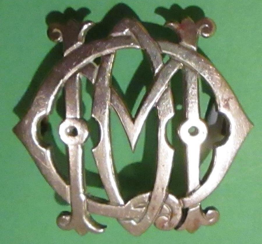 A QUEEN MARYS OWN HUSSARS ARM BADGE