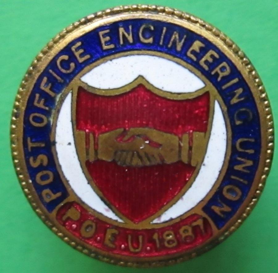 A POST OFFICE ENGINEERS UNION BADGE