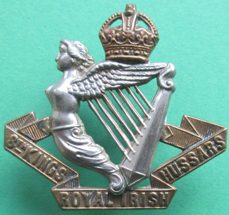 A PRE 1910 ( EDWARDIAN ) 8th KINGS ROYAL IRISH HUSSARS CAP BADGE