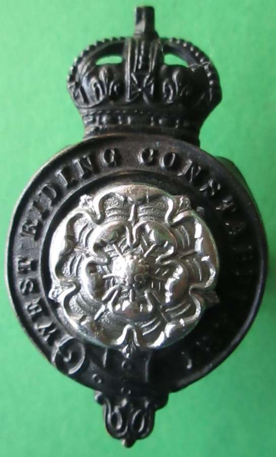 A WEST RIDING CONSTABULARY BADGE