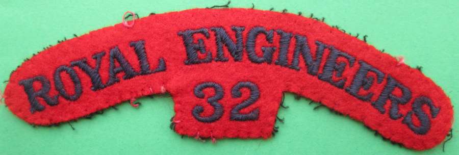 ROYAL ENGINEERS 32 REGIMENT SHOULDER TITLE