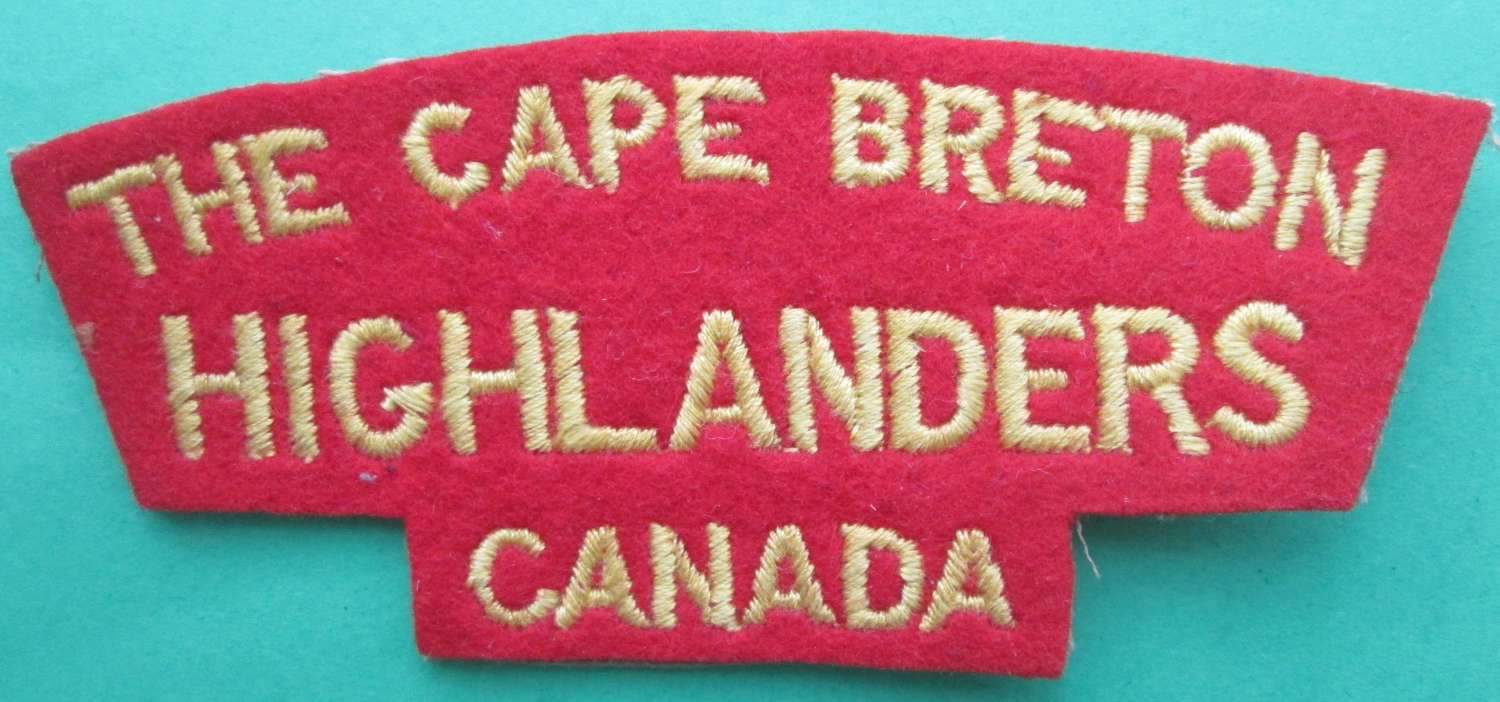 A CAPE BRETON HIGHLANDERS CANADA SHOULDER TITLE