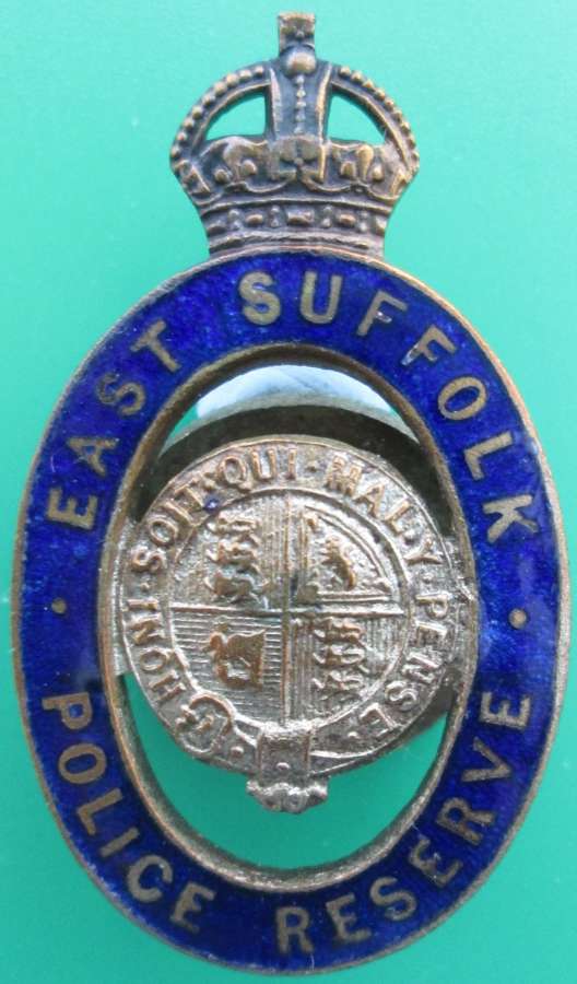 AN EAST SUFFOLK POLICE RESERVE BADGE