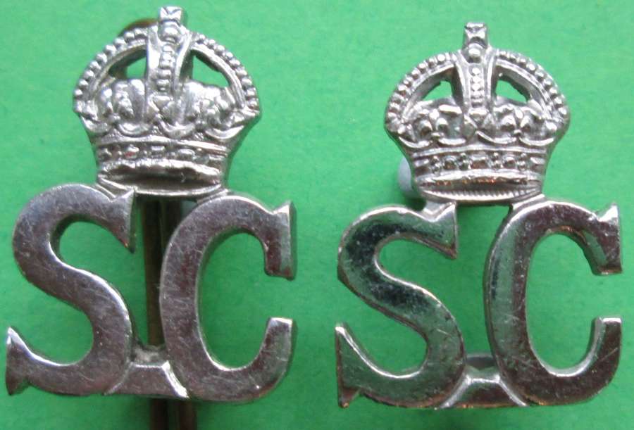 A PAIR OF THE KINGS CROWN PRE 1952 SPECIAL CONSTABULARY COLLAR DOGS