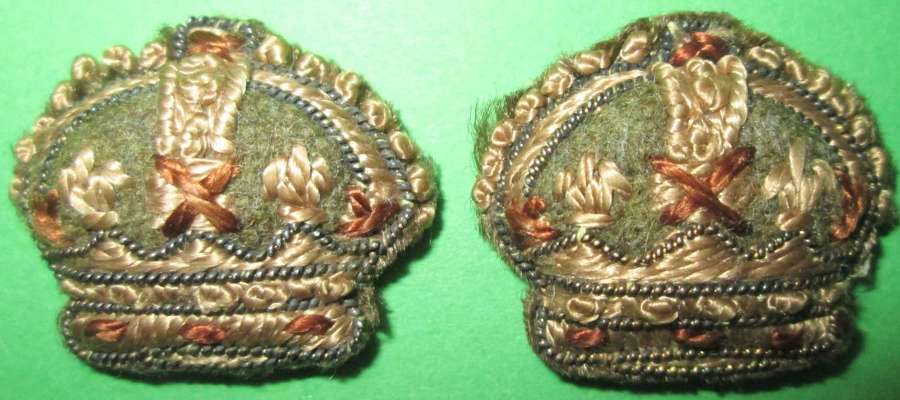 A PAIR OF KING'S CROWNS FOR SERVICE DRESS