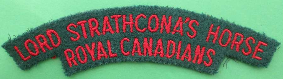 LORD STRATHCONA'S HORSE ROYAL CANADIANS SHOULDER TITLE