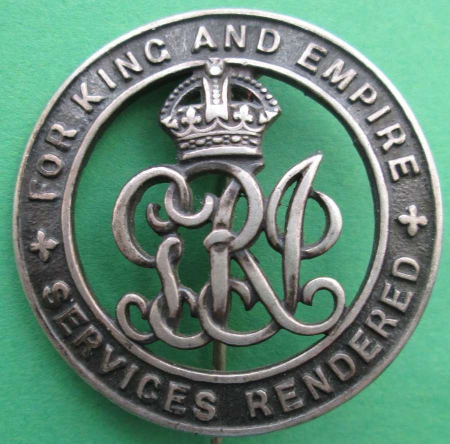 A WWI SILVER WOUND BADGE