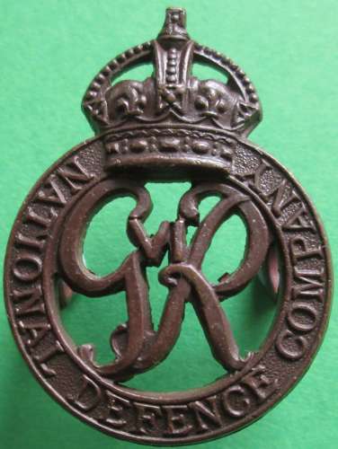 A NATIONAL DEFENCE COMPANY COLLAR DOG