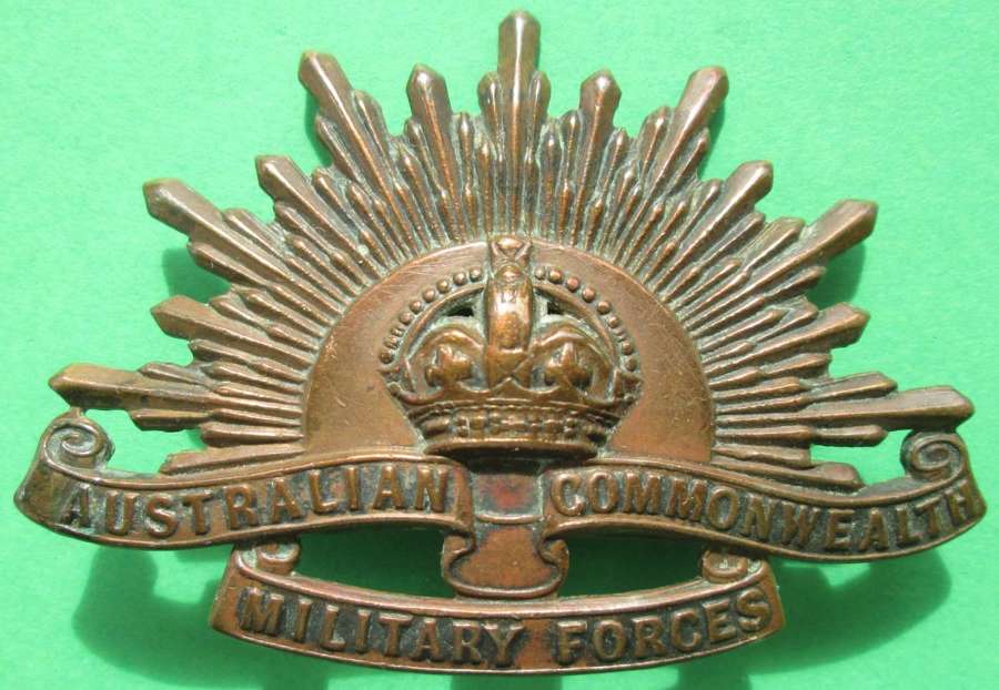AUSTRALIAN COMMONWEALTH MILITARY FORCES BADGE
