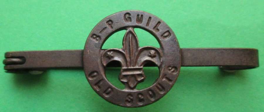 AN OLD SCOUTS B P GUILD BRONZE TIE PIN