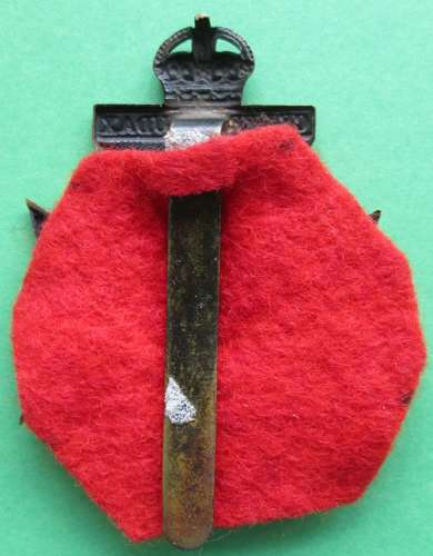 WWI KINGS ROYAL RIFLE CORPS CAP BADGE