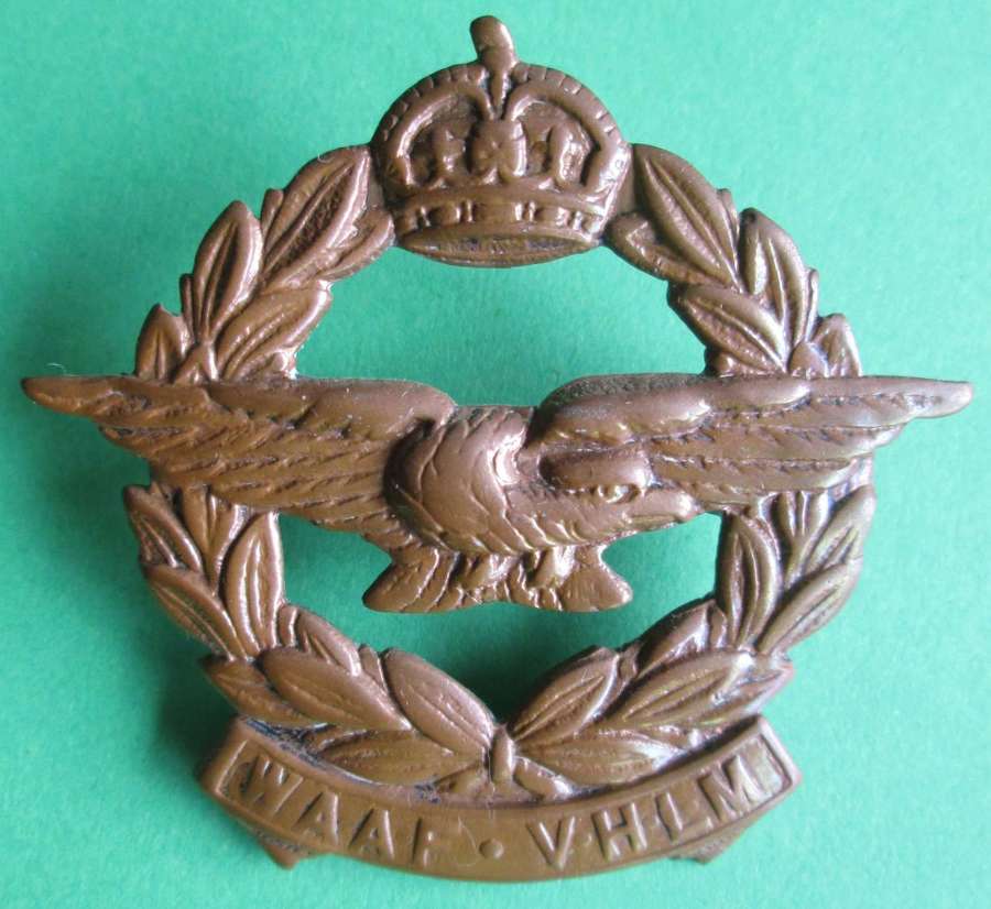 WOMENS AUXILIARY SOUTH AFRICAN AIR FORCE CAP BADGE