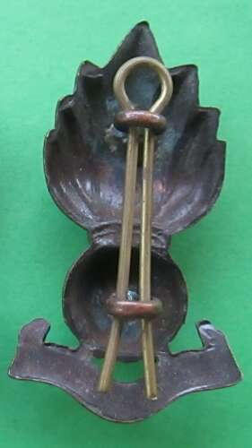 OFFICERS ROYAL ENGINEERS CAP BADGE